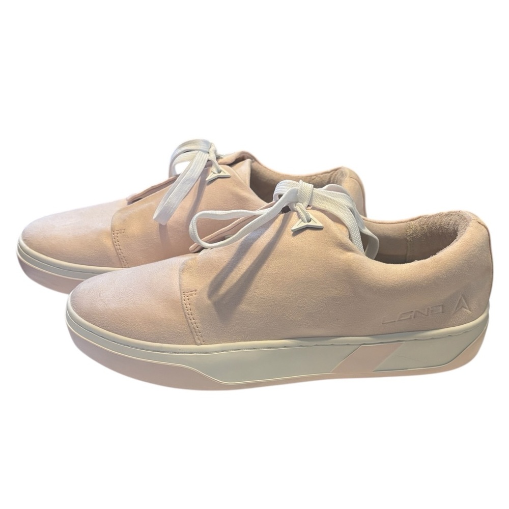 LGND Women's Pink Sneakers Size 8 Like new